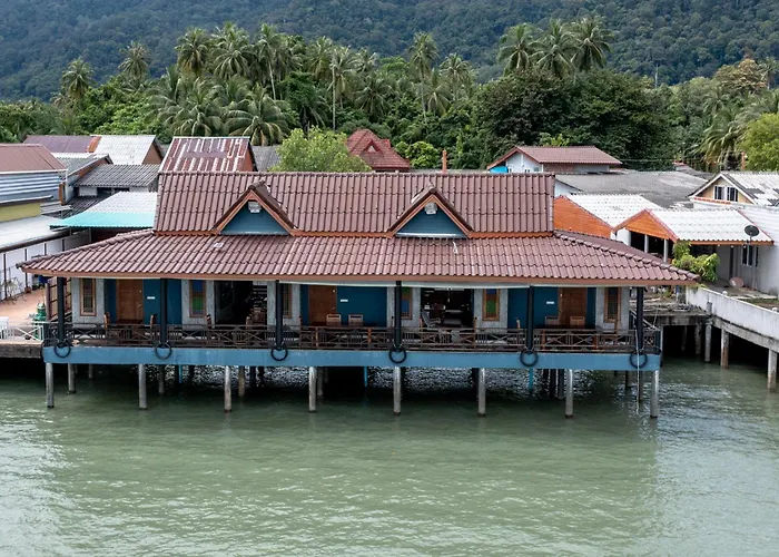 Mangrove House Lanta Old Town